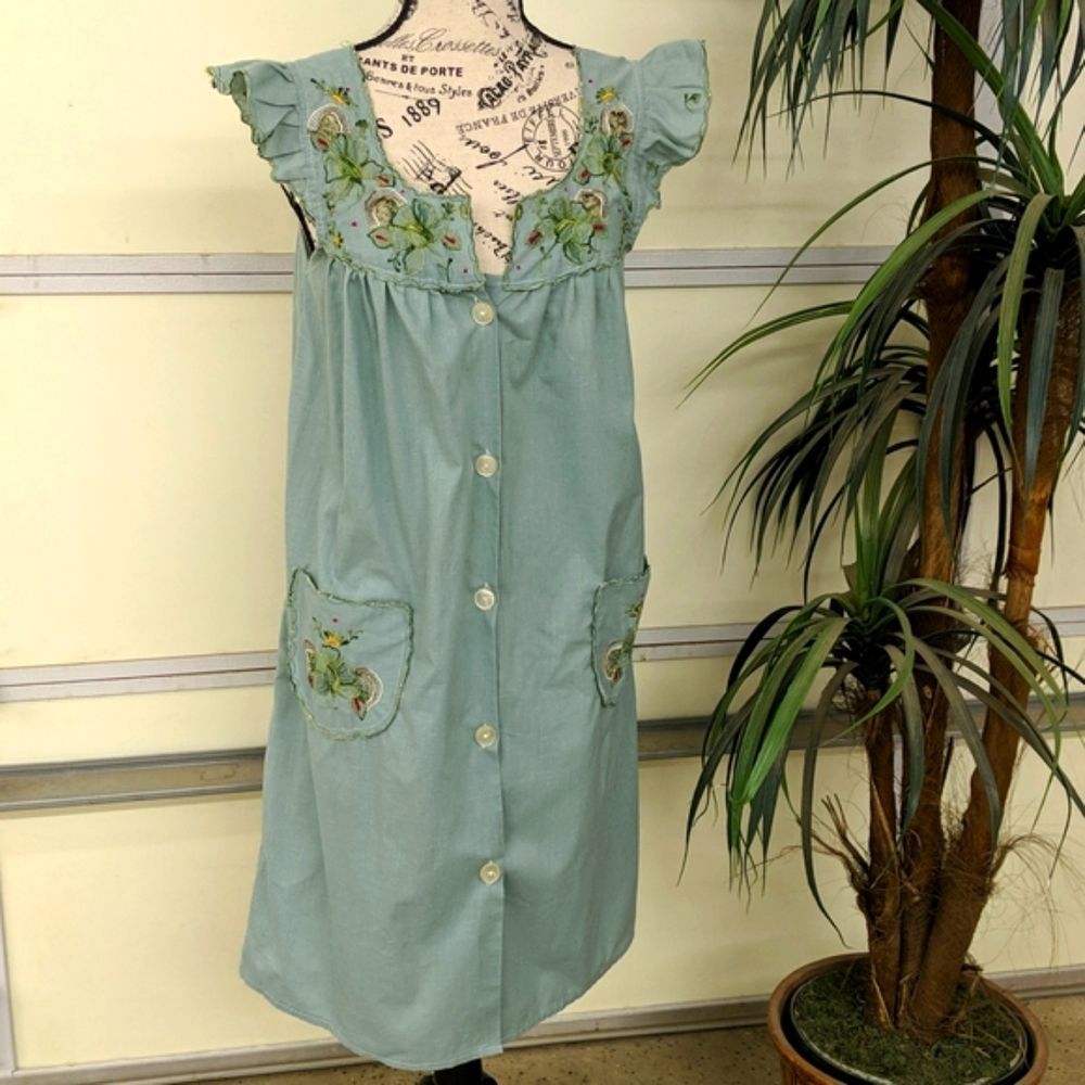 Vintage Madame Lissette Original